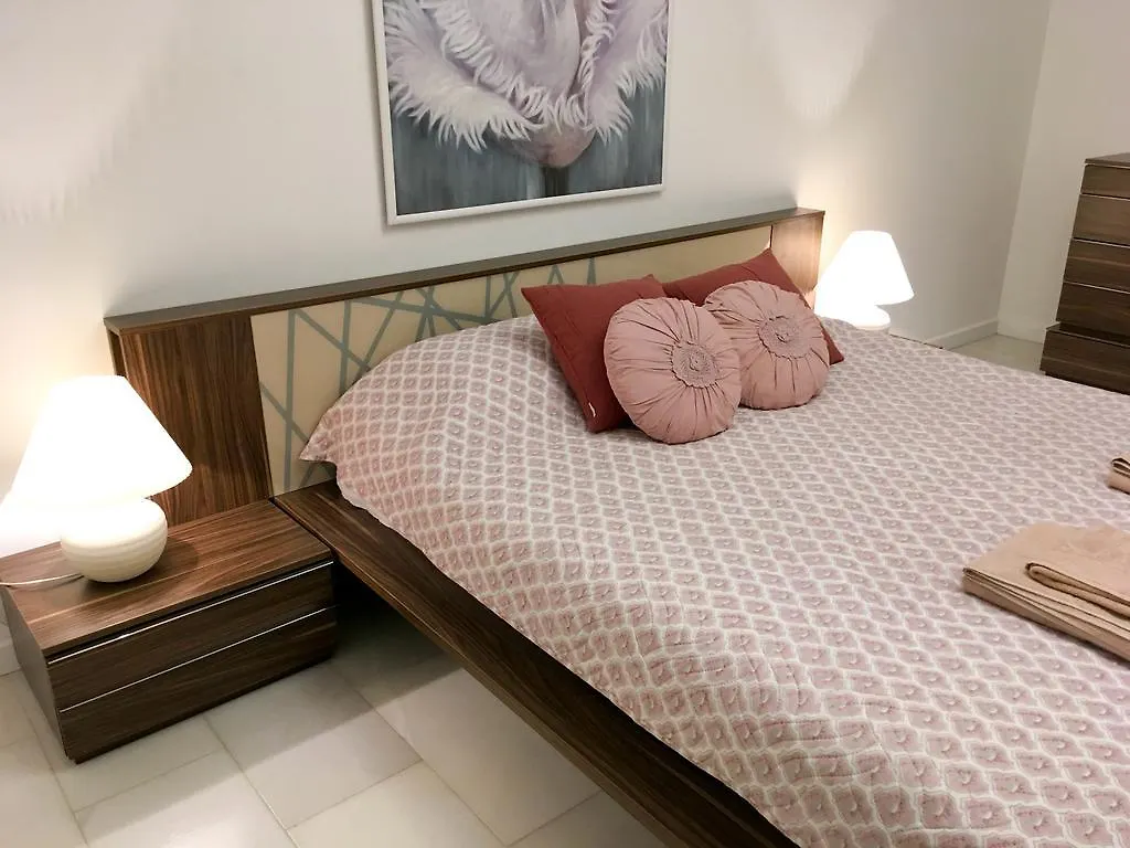 Safir Apartments 戈西克